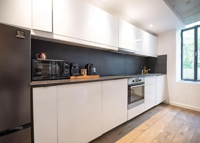 Maison De Charme Avec Terrasse Apartman *